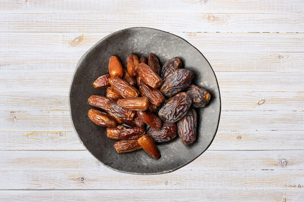 Deglet Noor Dates vs. Medjool Dates: Which is Better?