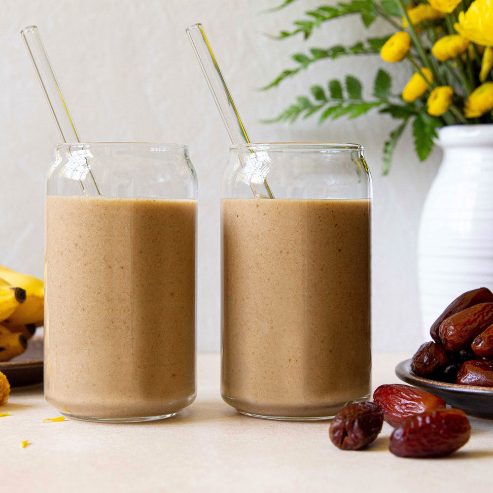 Banana Date Smoothie